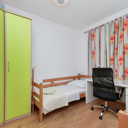Apartment Ela Omiš Eksteriør bilde