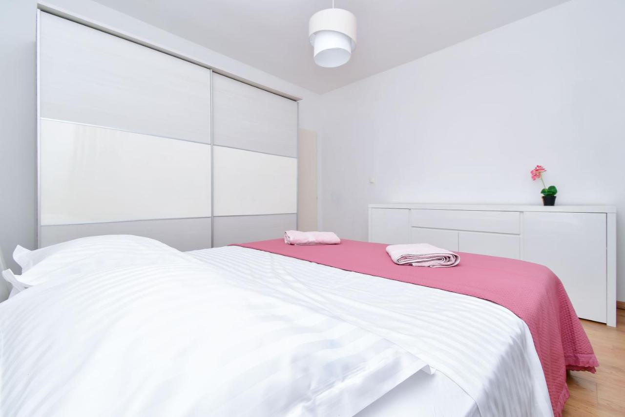 Apartment Ela Omiš Eksteriør bilde