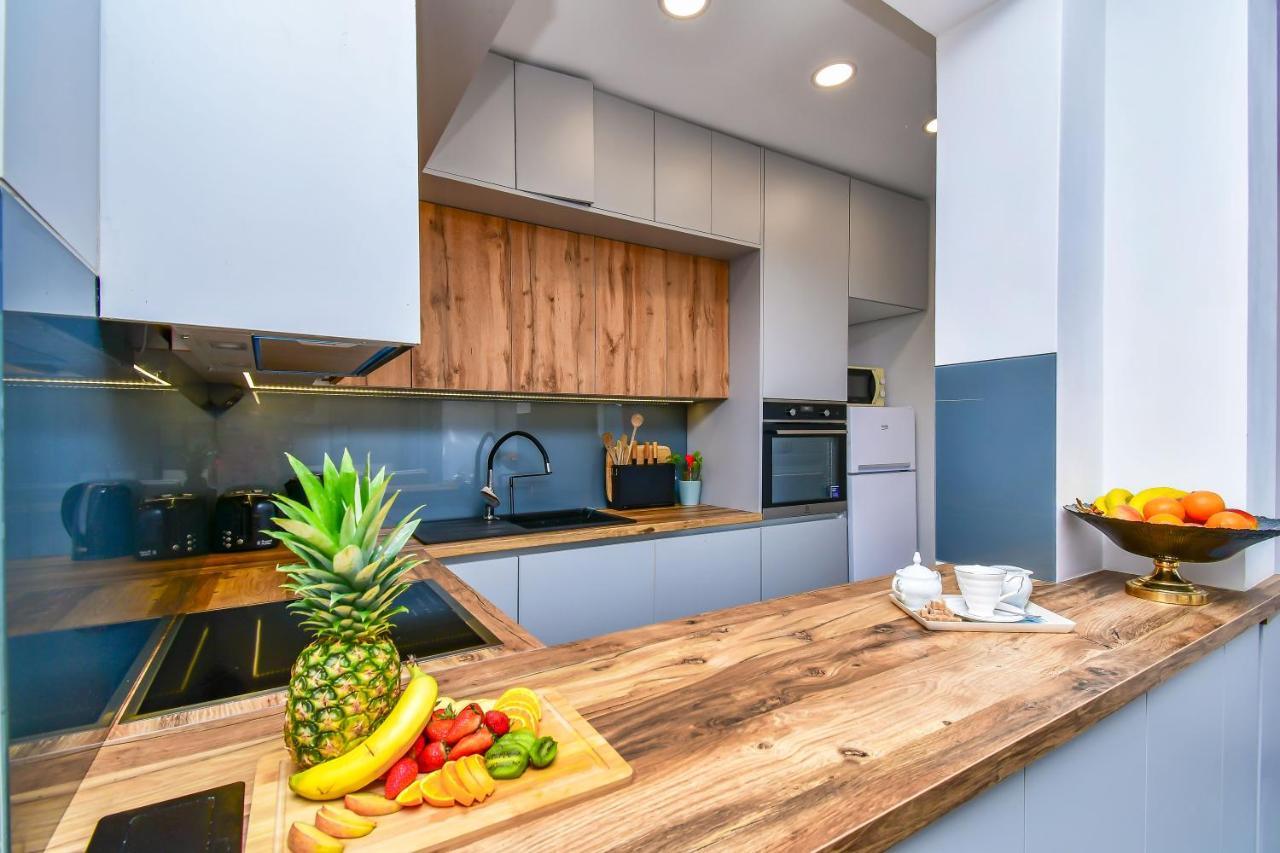 Apartment Ela Omiš Eksteriør bilde