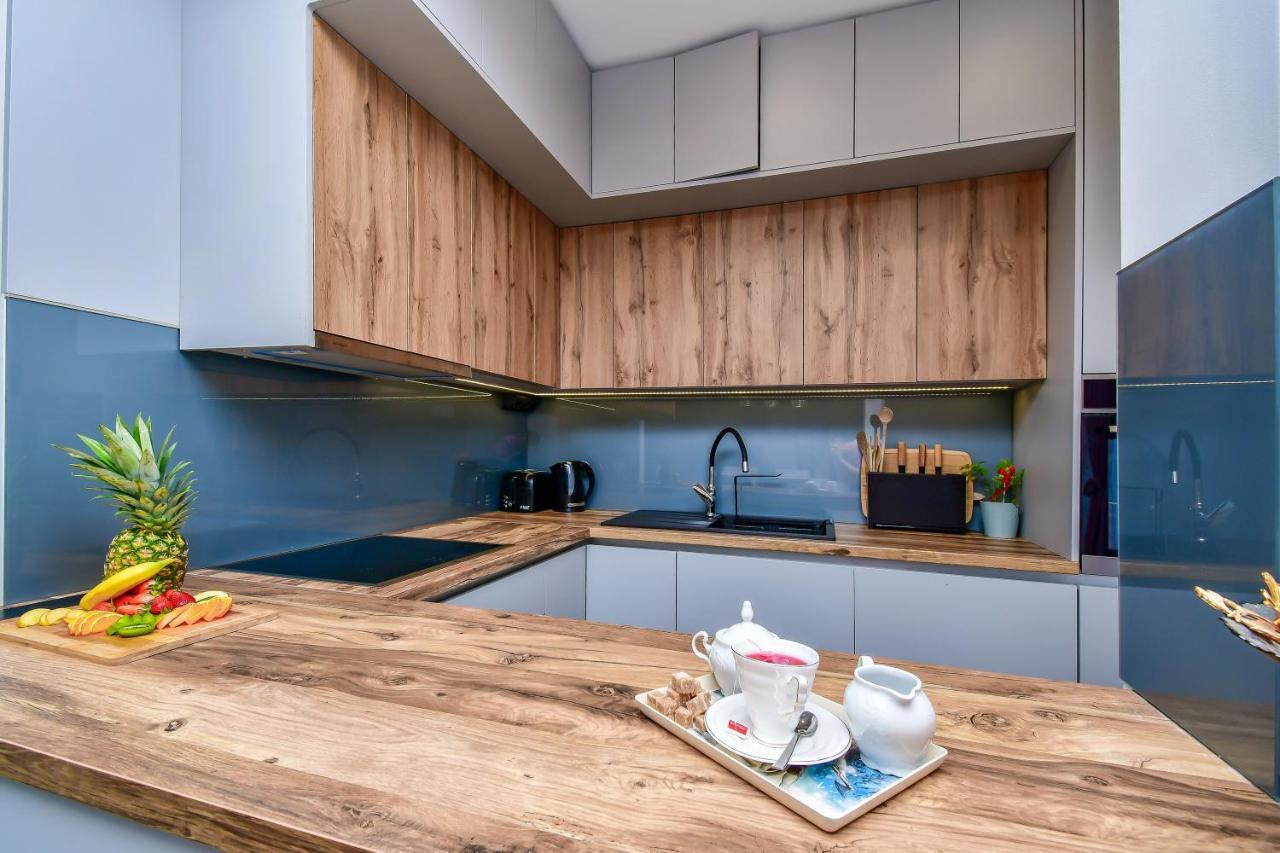 Apartment Ela Omiš Eksteriør bilde