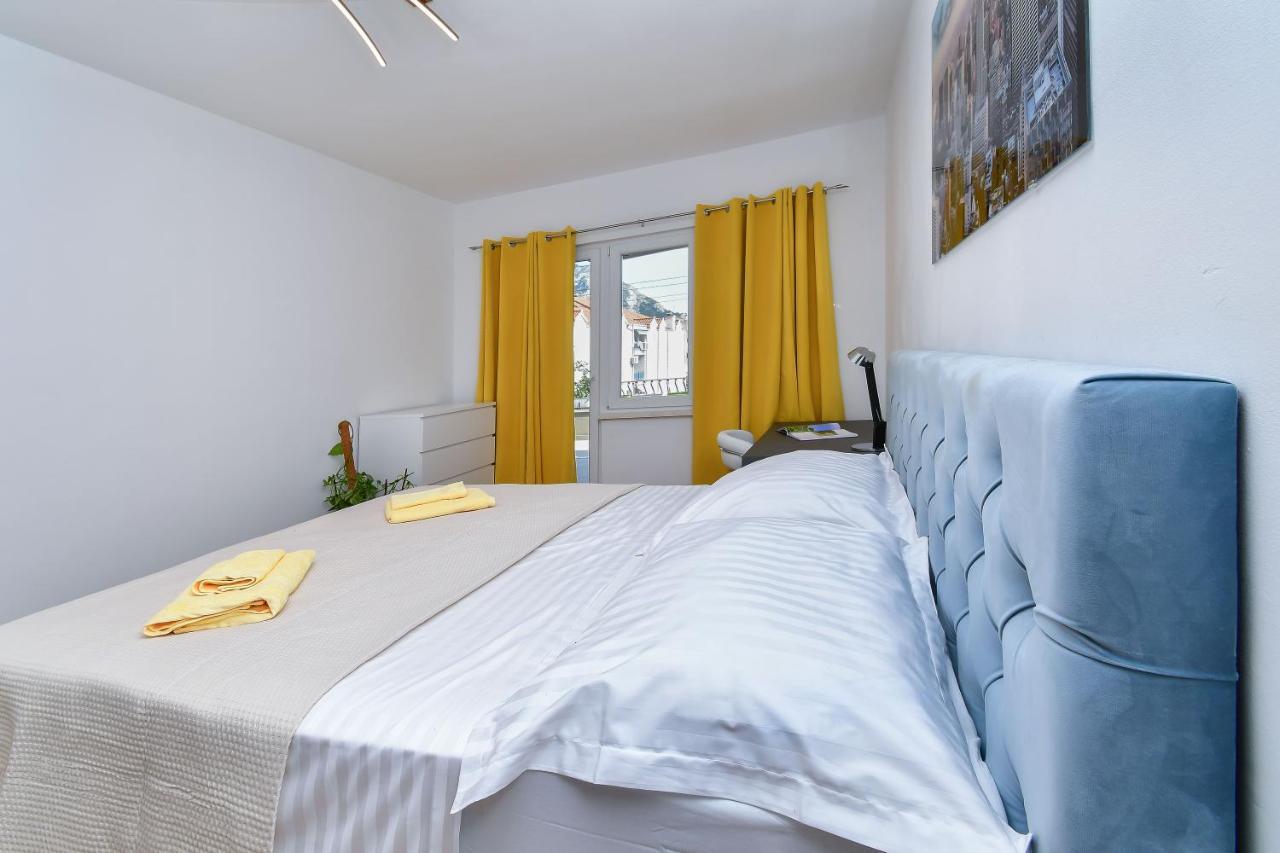 Apartment Ela Omiš Eksteriør bilde