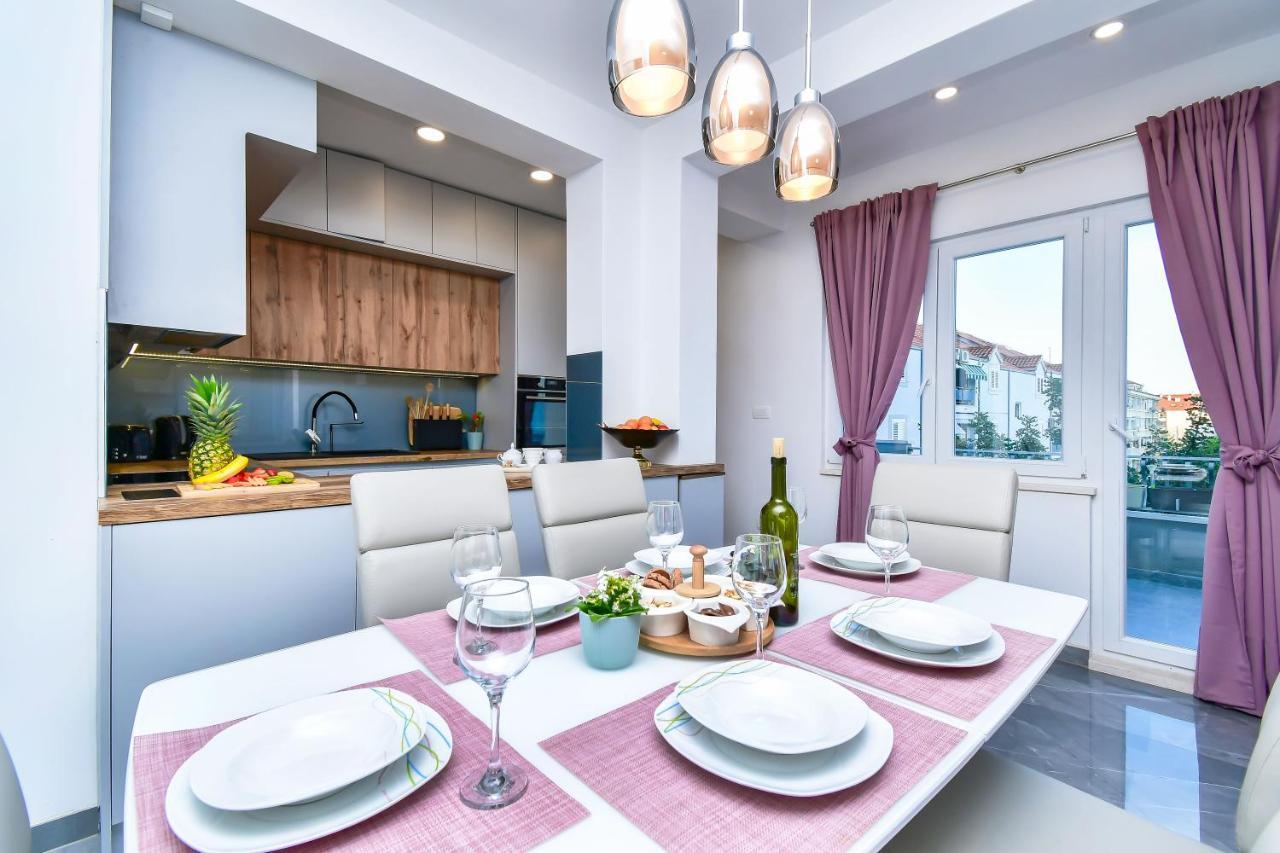 Apartment Ela Omiš Eksteriør bilde